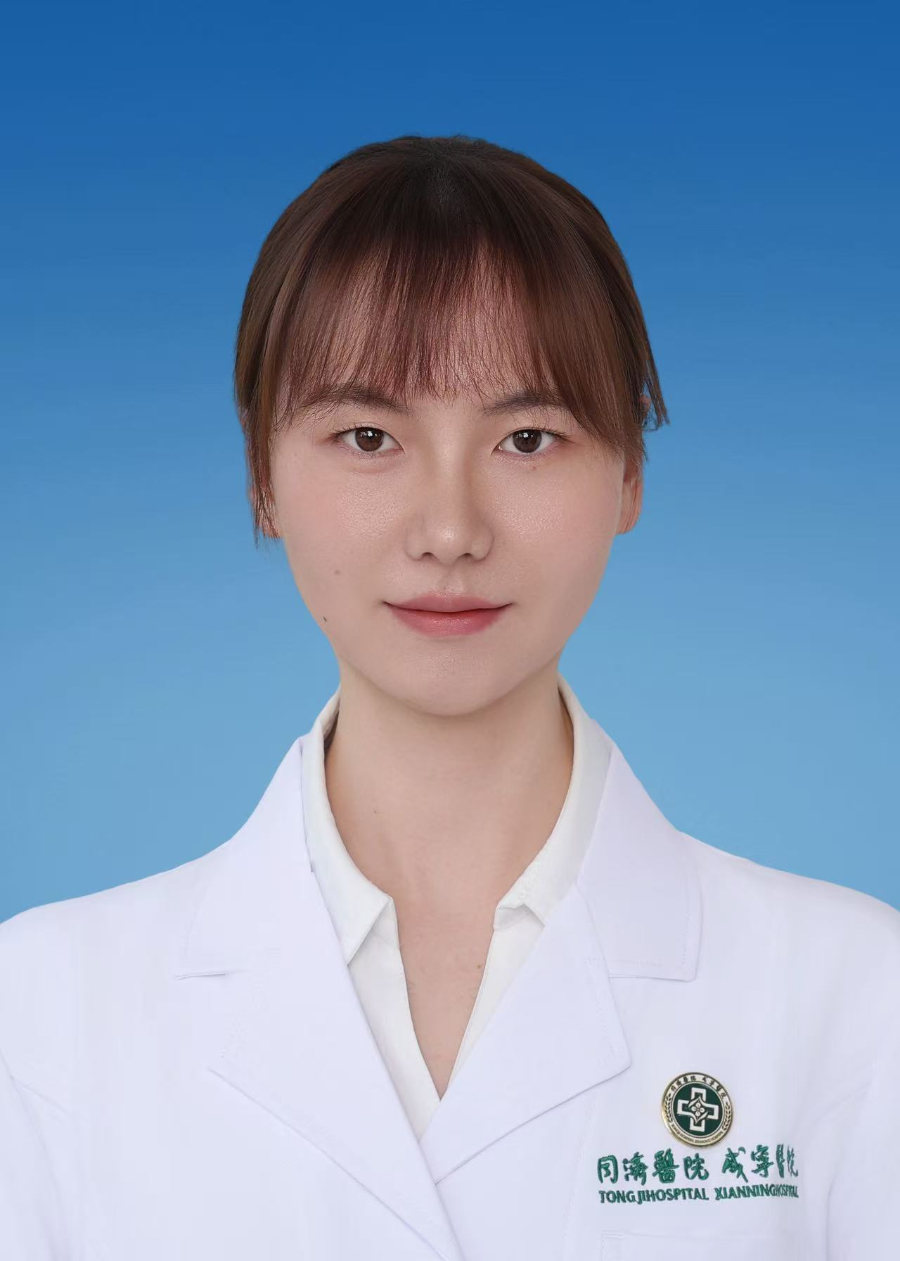 万姗